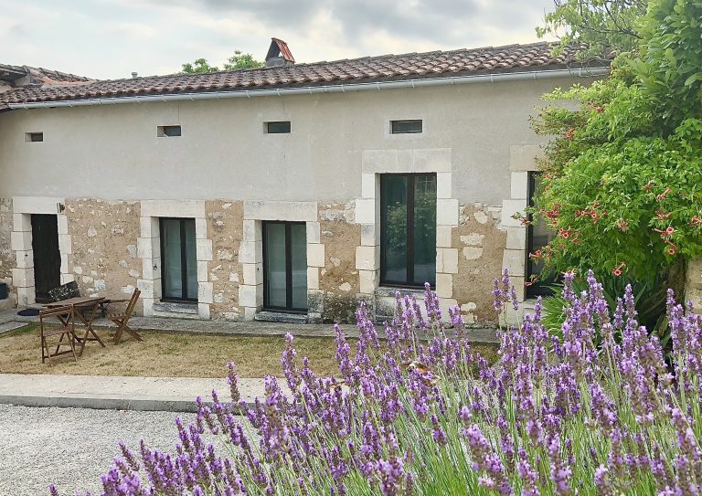 Pretty 2 bed cottage